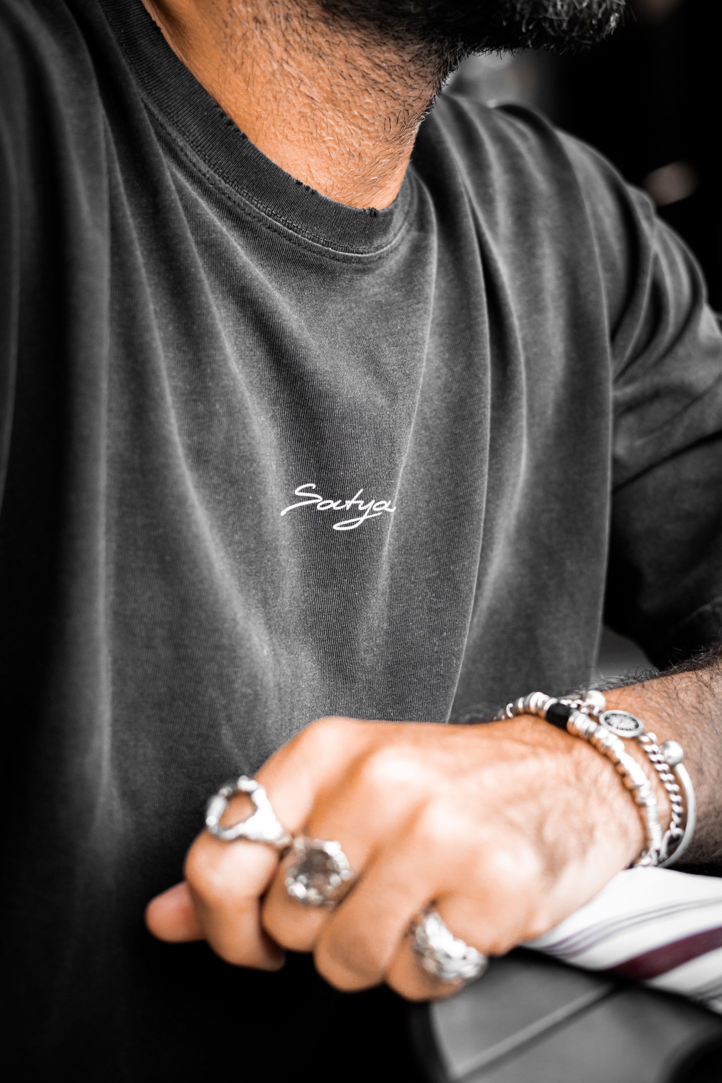 Black Oversized T-Shirt - Naissance - Mocha